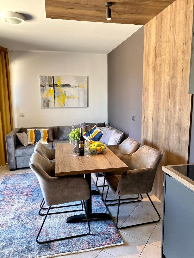 Veja's Apartment *